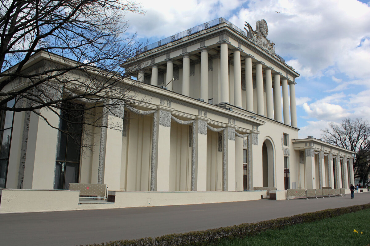 Павильон "Ленинград" ("Оптика")