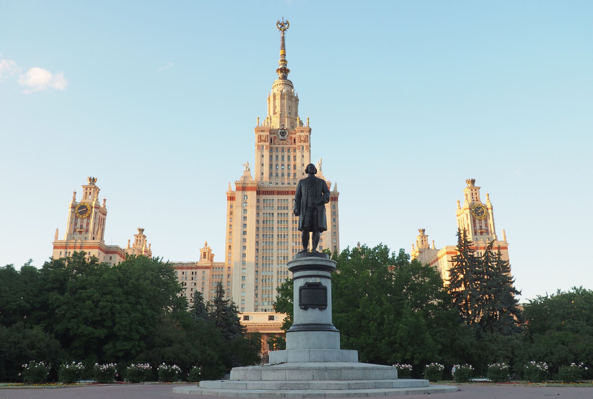 Главное здание МГУ: как выглядит внутри самая красивая высотка Москвы? |  Беспорядочные путешествия | Дзен