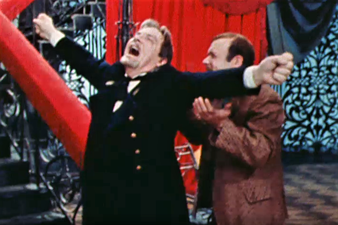 Кадр из телеспектакля "Горное гнездо" (1979)