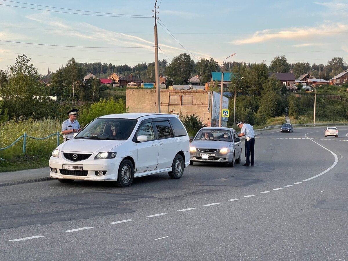 Здравствуйте, уважаемые читатели! Мы конечно же против того, чтобы водители управляли автомобилем в состоянии опьянения, этого делать категорически нельзя!