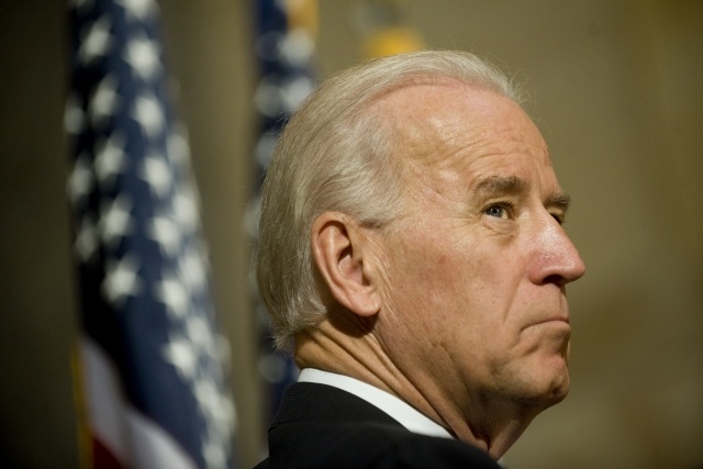    Джо Байден (сс) D. Myles Cullen. defense.gov