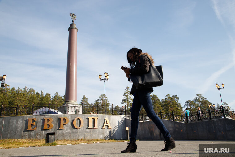    Венгерское правительство должно осудить депутата Ласло Тороцкаи за безответственное заявления, заявил Олег Николенко