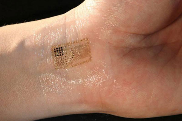 Эксперимент вживления чипов в Швеции