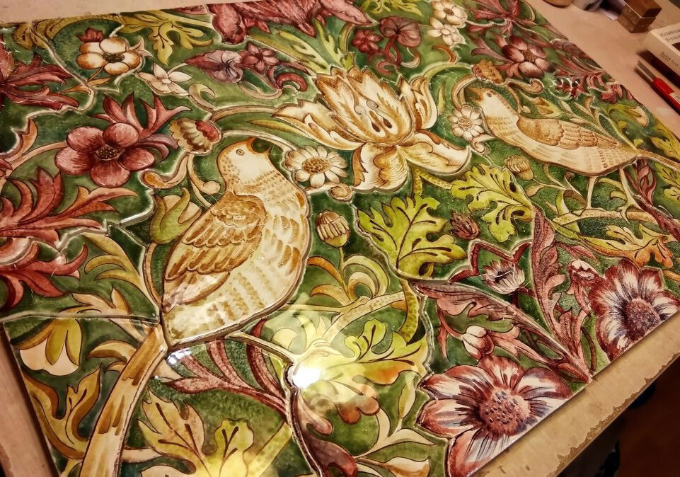 Керамическое панно на стену. Викторианское панно