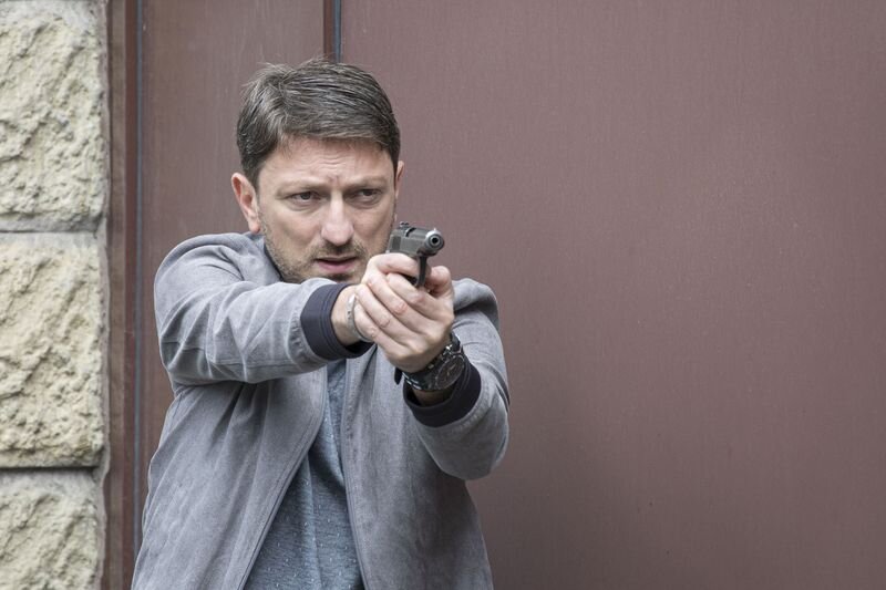 Кадр со съемок сериала «Адмиралы района»