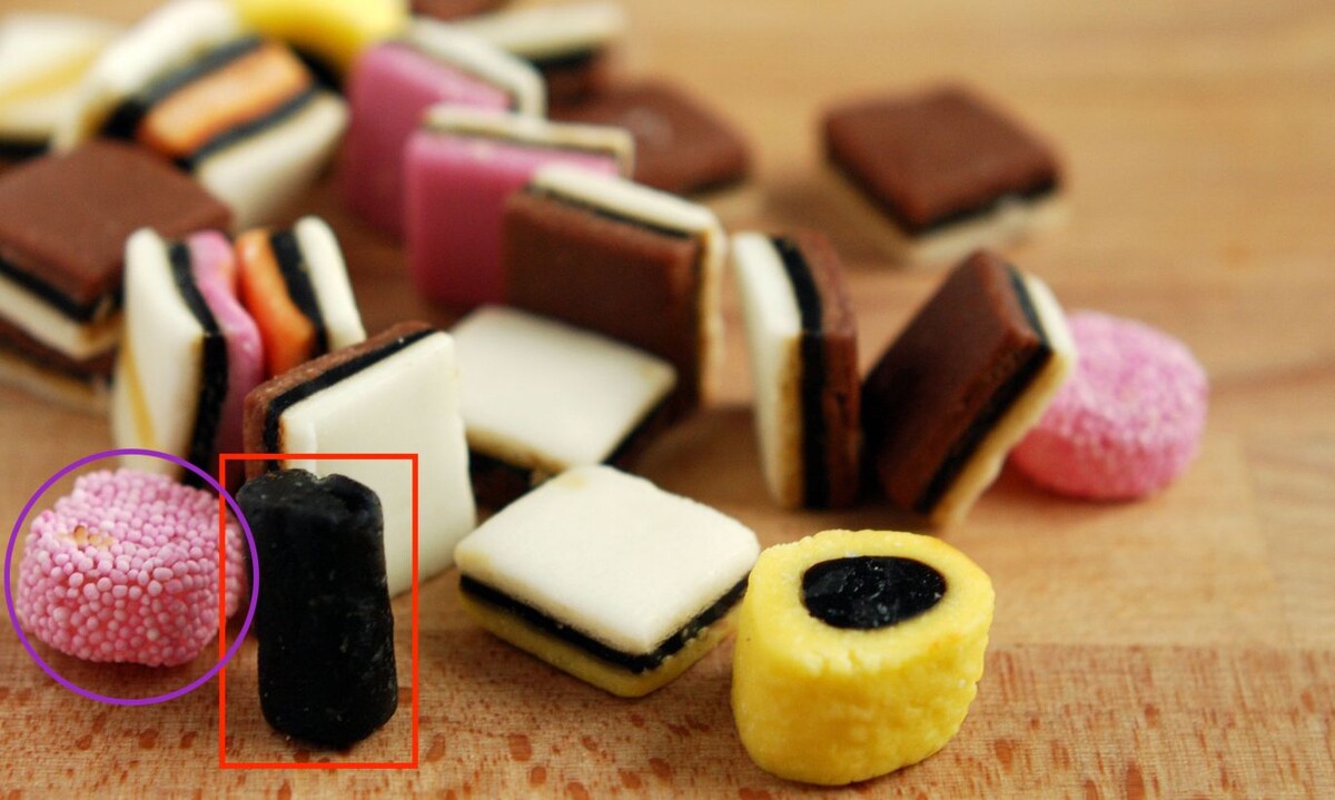 В красном квадрате мерзкая дрянь, в фиолетовом кружке восхитительная някочка