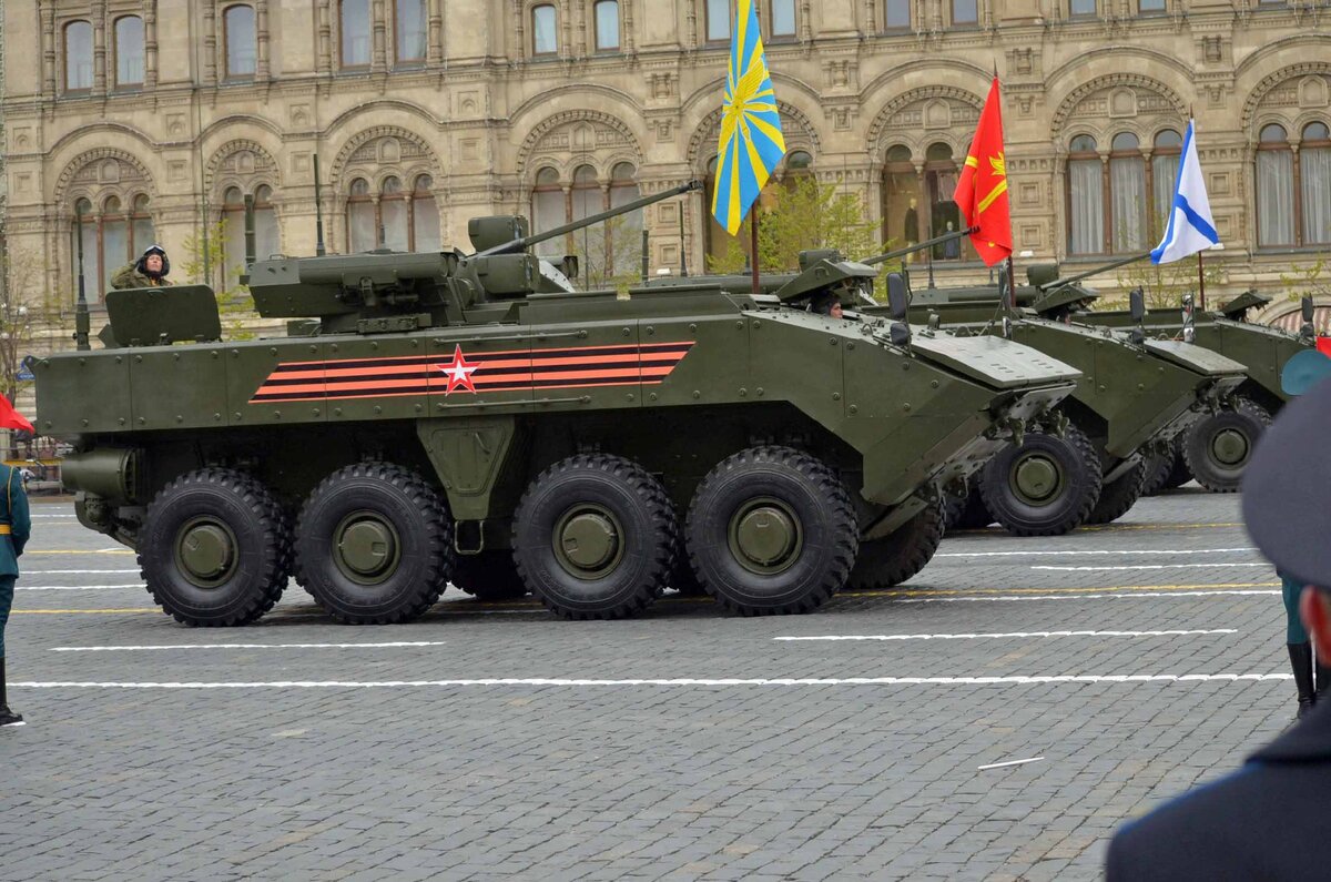 «Бумеранг» на Параде Победы 2017 года. Авторское фото.