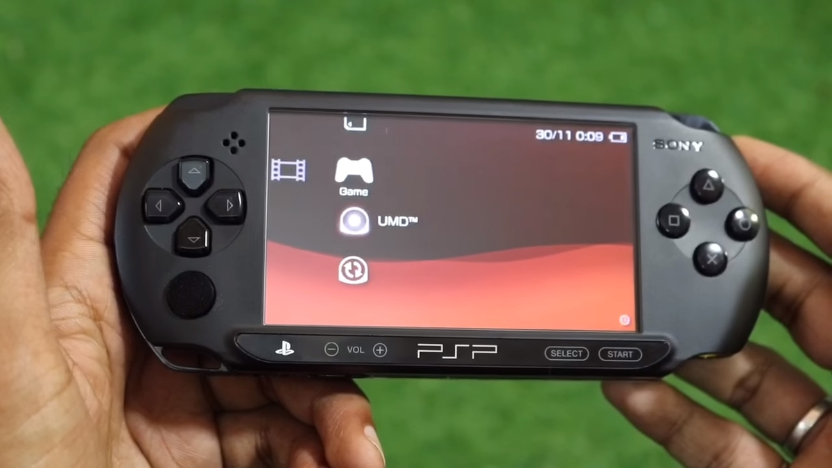 Выбираем Б/У PSP - Стоит ли покупать? Актуальна в 2020? | DMC Hardware |  Дзен