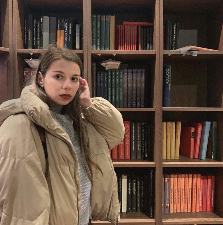 https://www.instagram.com/lyudmila_yampolskaya/