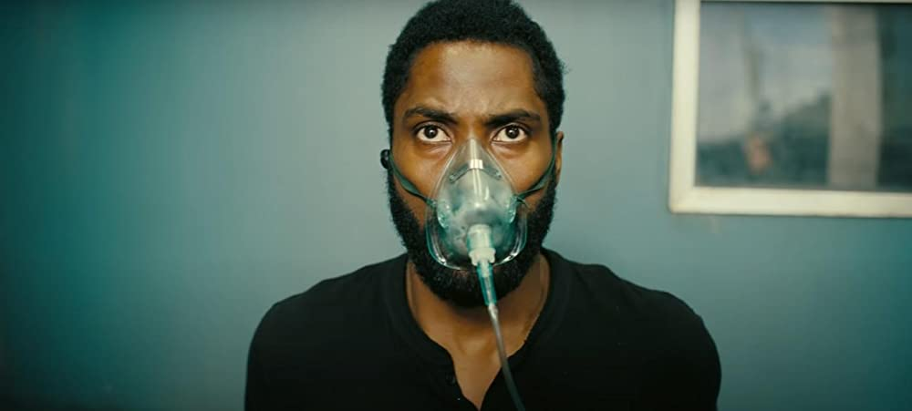 Кадр из фильма, источник: imdb.com. Режиссер: Кристофер Нолан. Оператор: Хойте Ван Хойтема. Производство: Syncopy, Warner Bros. Pictures. Прокат: Каро-Премьер