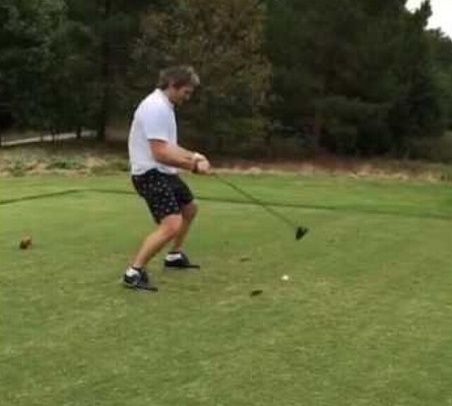 Человек похожий на (на кого?)