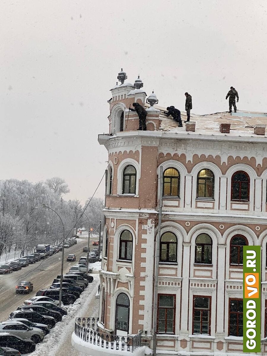 В Вологде наконец-то приведут в порядок фасад бывшей гостиницы «Золотой  якорь» | gorodvo.ru | Дзен