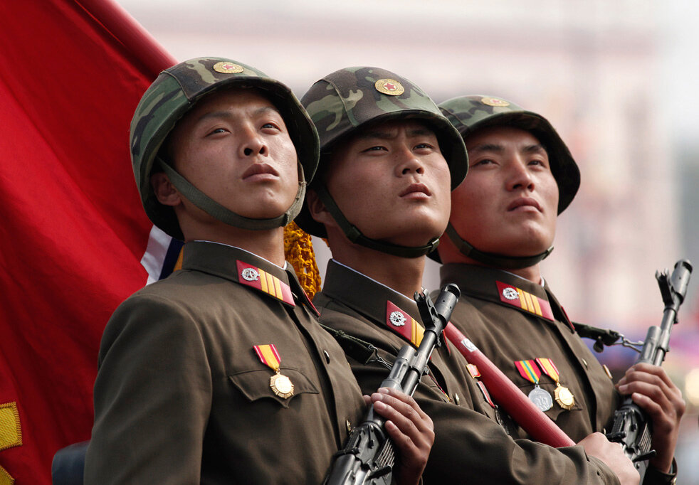 http://fototelegraf.ru/wp-content/uploads/2010/10/north_korea_18.jpg