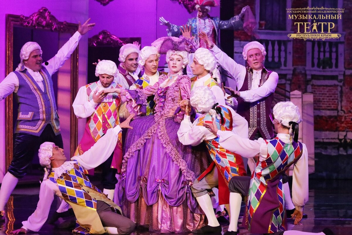 Мюзикл "Голубая камея". Фото со спектакля