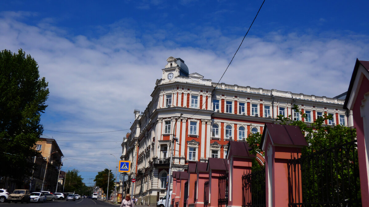 ул. Московская, вдоль которой расположился собор