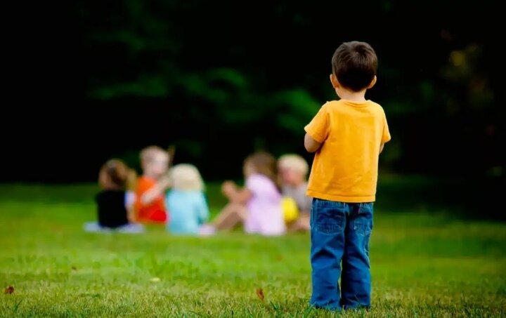 Ребенок не общительный