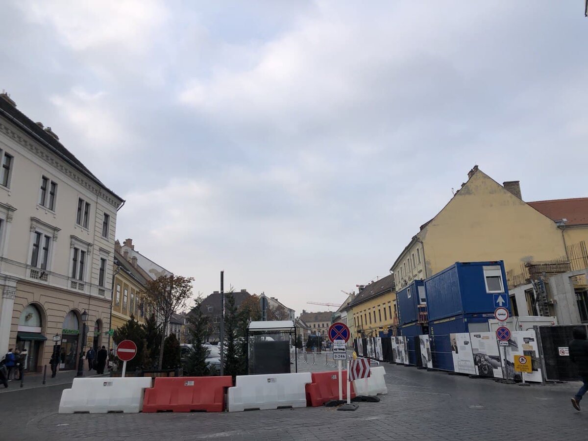 Вот такие постройки в центре города