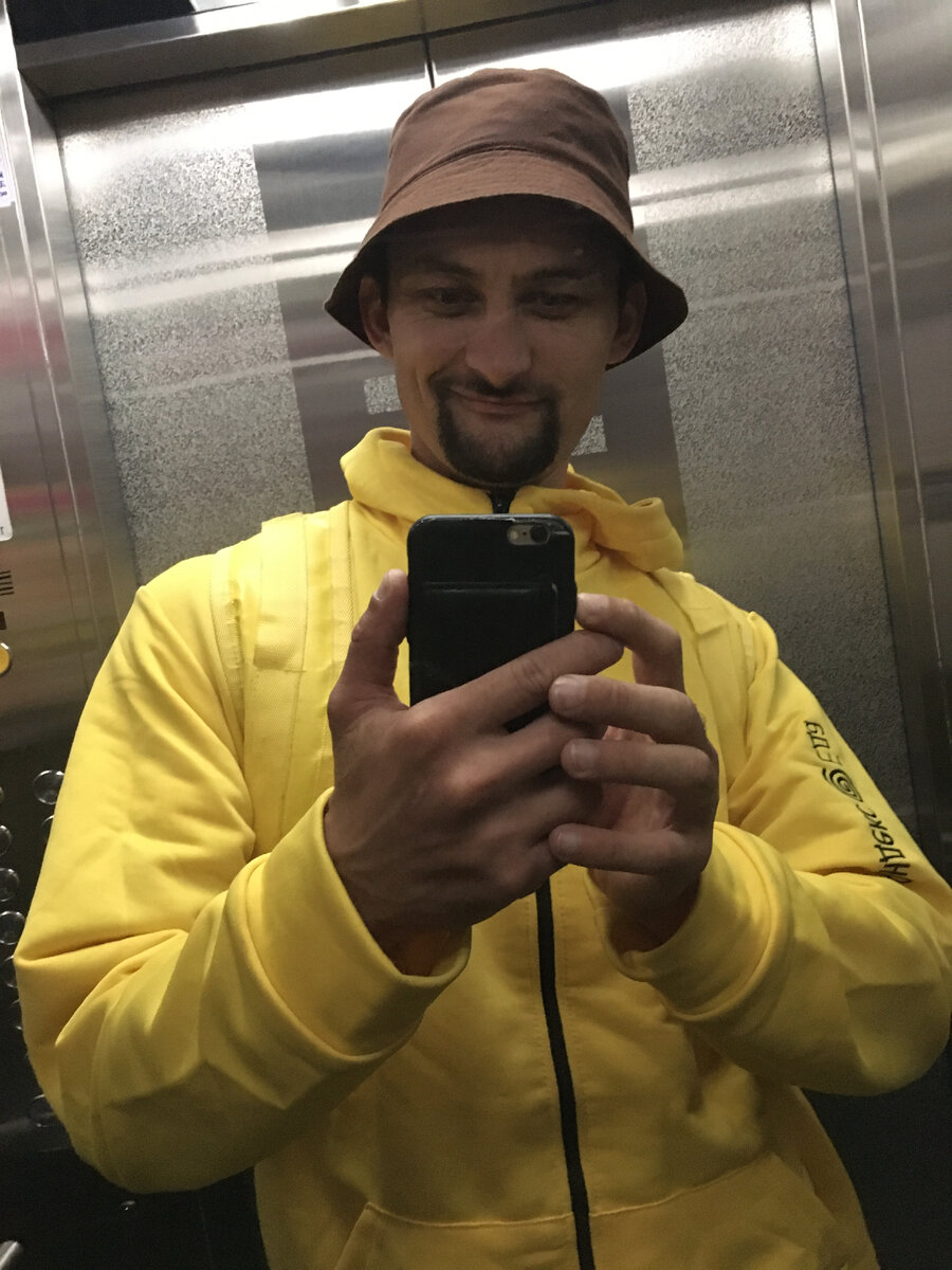 Работа курьером в Яндекс. Еде спасла мое положение 