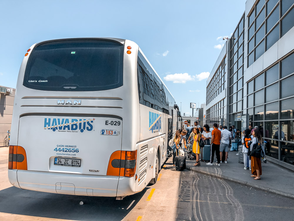 Аэропорт сабиха автобусы. HAVABUS Стамбул. HAVABUS Стамбул Сабиха гёкчен. Автобусы из аэропорта Стамбула. Аэропорт Стамбул автобусы