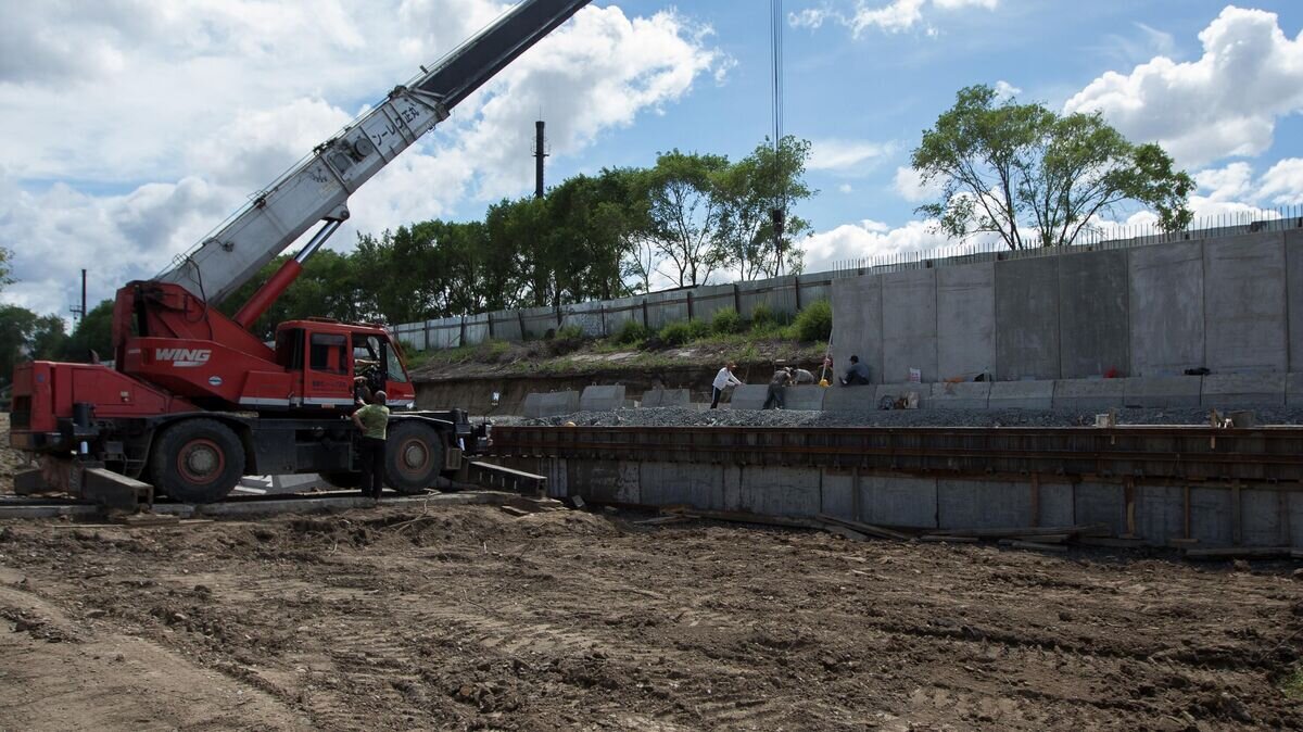    Строительство дамбы© РИА Новости / Игорь Агеенко