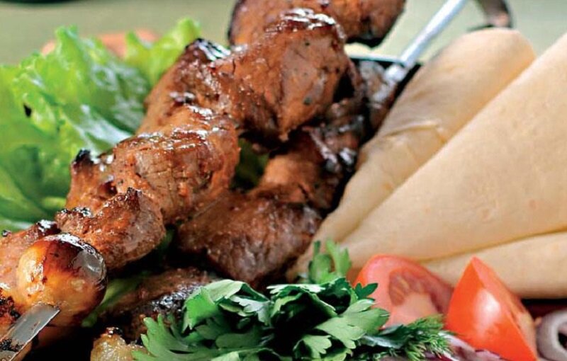 Простой рецепт очень вкусного и ароматного шашлыка из нежной свинины