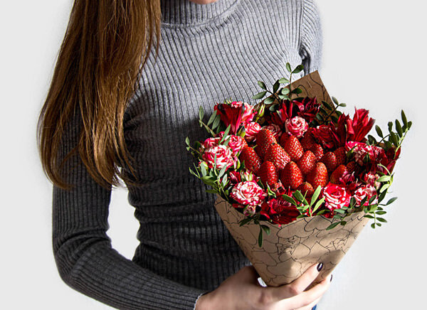 Недорого купить цветы можно в режиме онлайн.