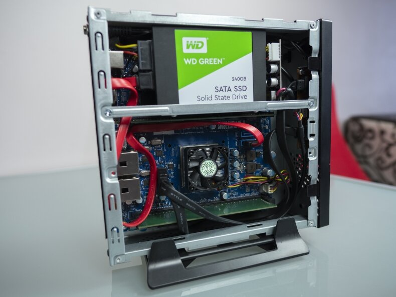 Внутренности блока