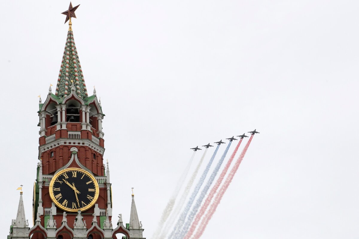 Воздушный парад, посвященный 75-летию Победы, в Москве / Фото: МИХАИЛ МЕТЦЕЛЬ/ТАСС