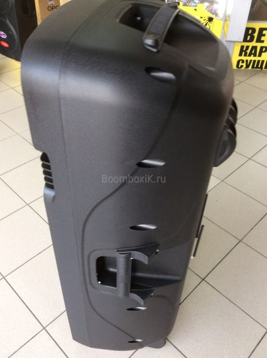 Вид сбоку , ручка для переноски на небольшие растояния