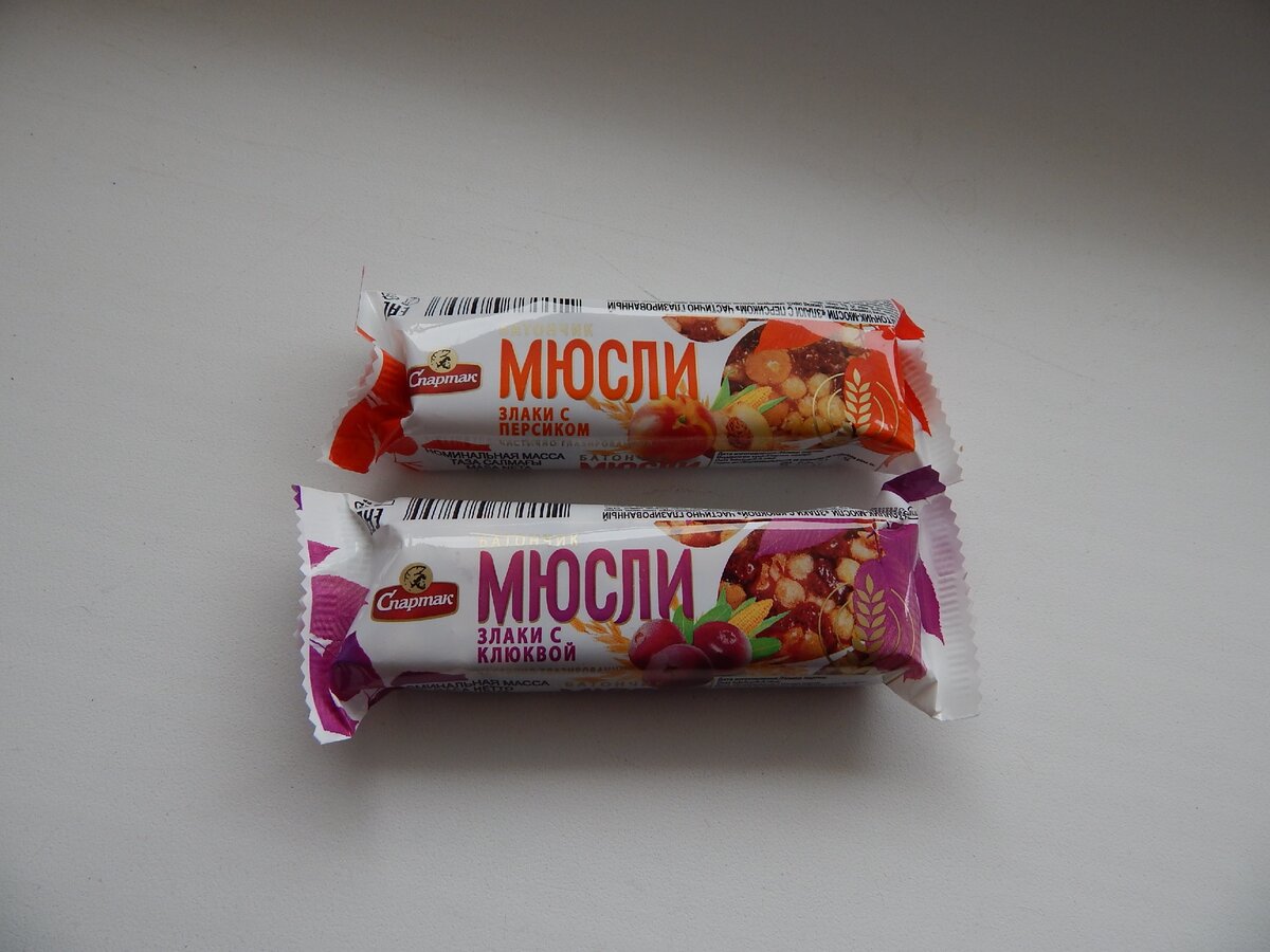 Батончики-мюсли злаки с клюквой и персиком "Спартак" 
