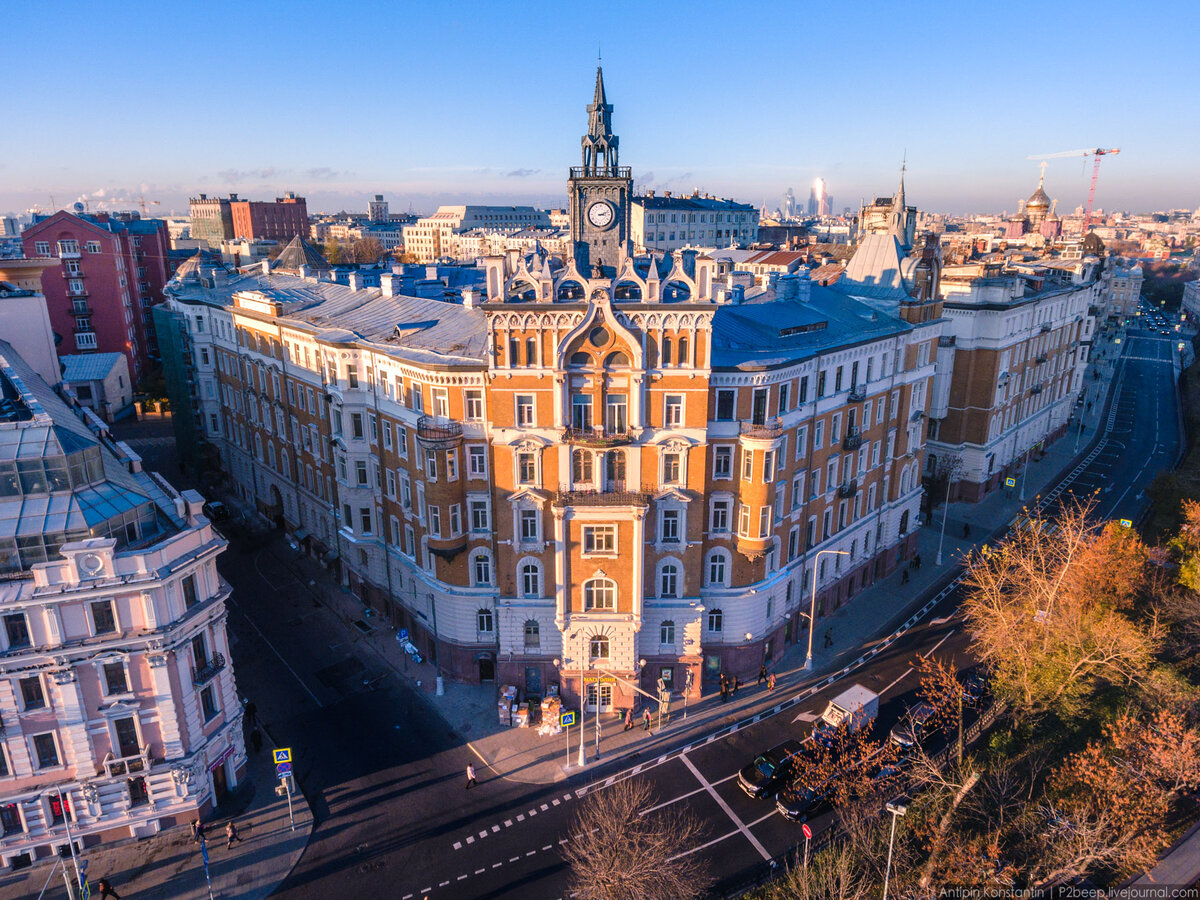 Дом страхового общества "Россия", Сретенский бульвар, д. 6