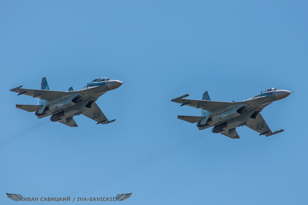Су-30 в паре с Су-27