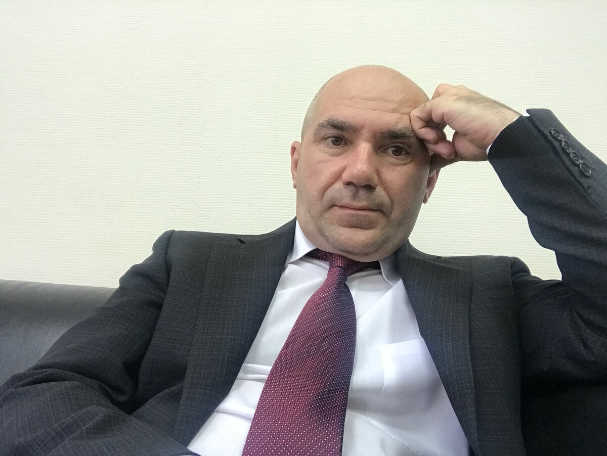 Адвокат Константин Добиков