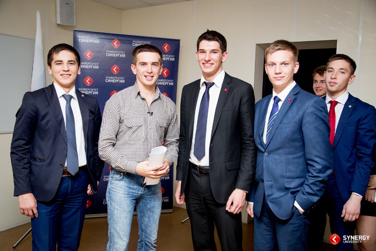 Руководитель отдела продаж. Организационная структура менеджера по закупу. Клиентский отдел организационная структура. Должностные обязанности менеджера. Руководитель региональных продаж.