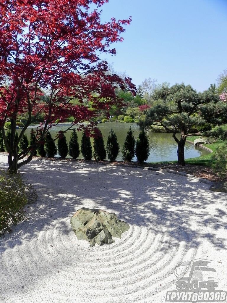 Впервые сухой ручей придумали в Японии