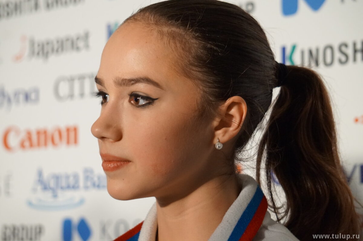 Фото алины загитовой. Загитова. Алина Zagitova. Алина Загитова фото. Загитова татарка