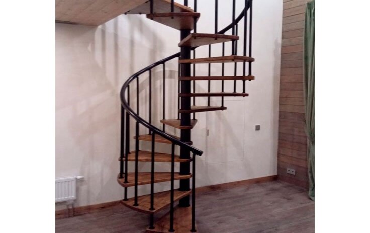 Компактная винтовая лестница Spiral Classic Light (Проект №3)