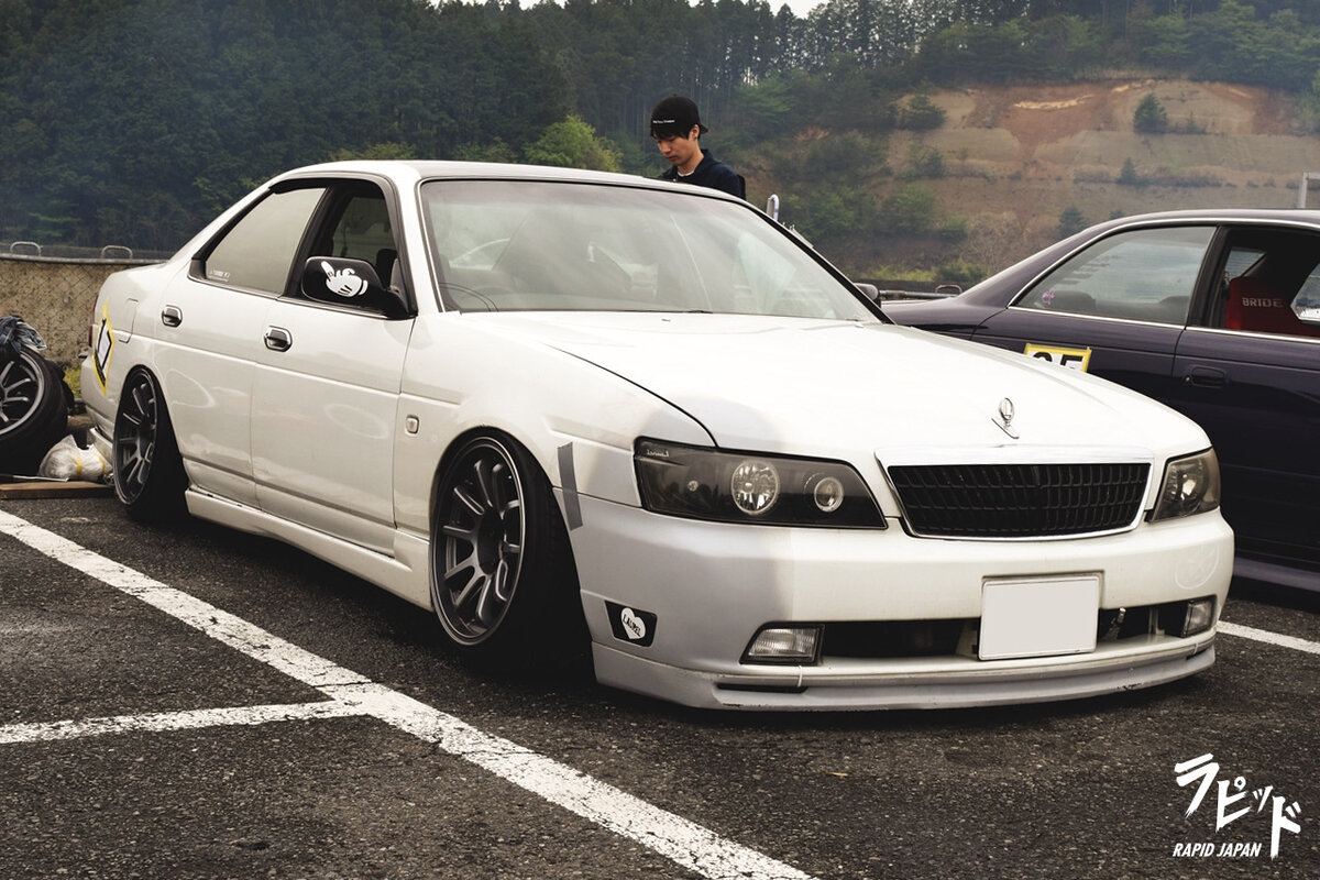 Nissan laurel c35  AutoCars  