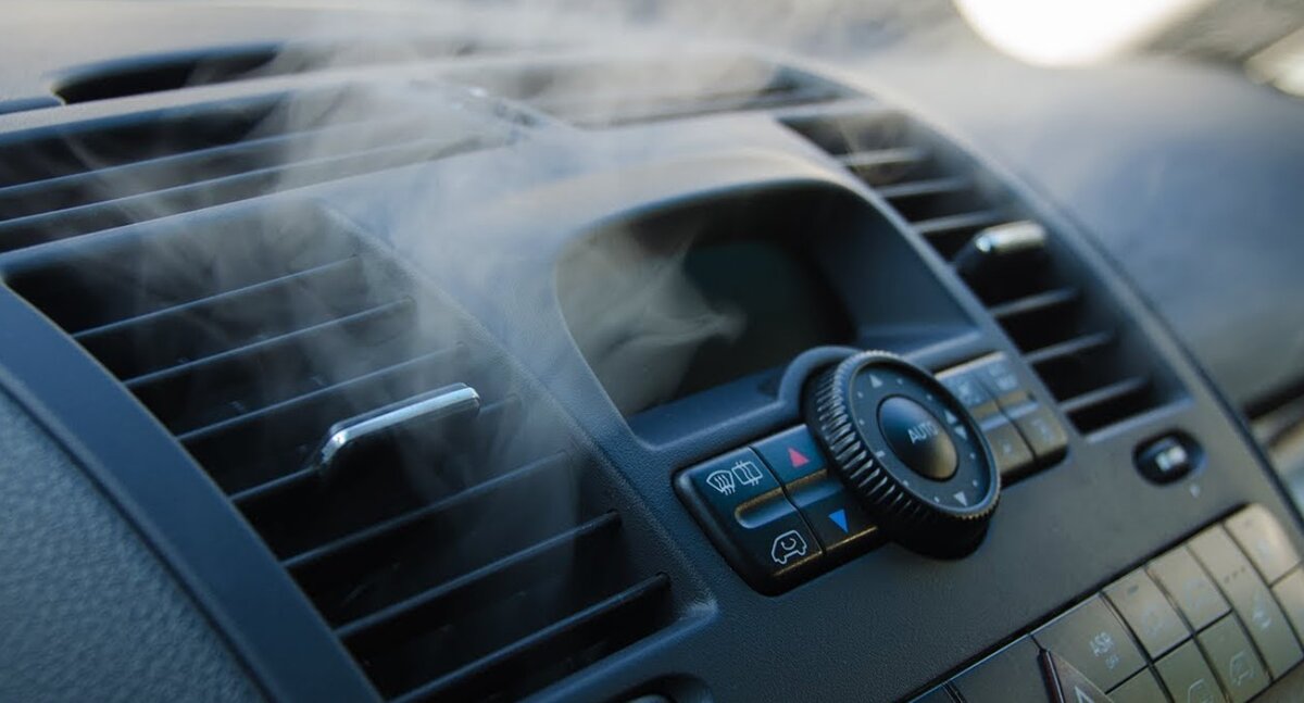 Кондиционер в машине - в жаркий день незаменимая вещь