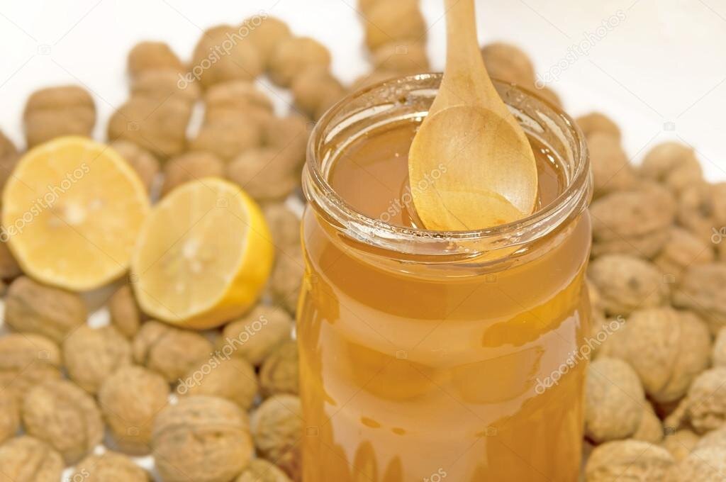 Алоэ мед орехи. Мед с орехами. Очищение сосудов цитрусовыми и мёдом. Мел чеснок и лимон орехи. Мед с орехами и лимоном.