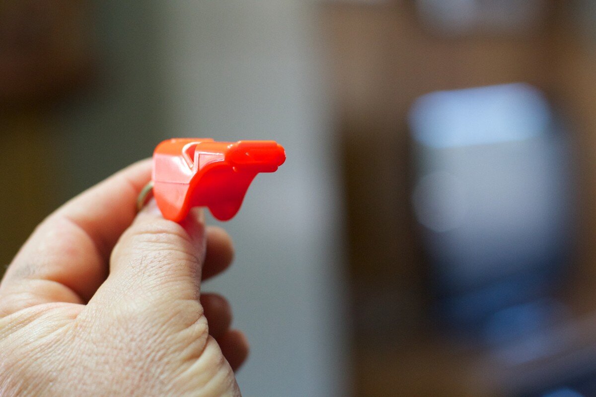 Свисток никогда не был денежным оберегом, скорее, наоборот