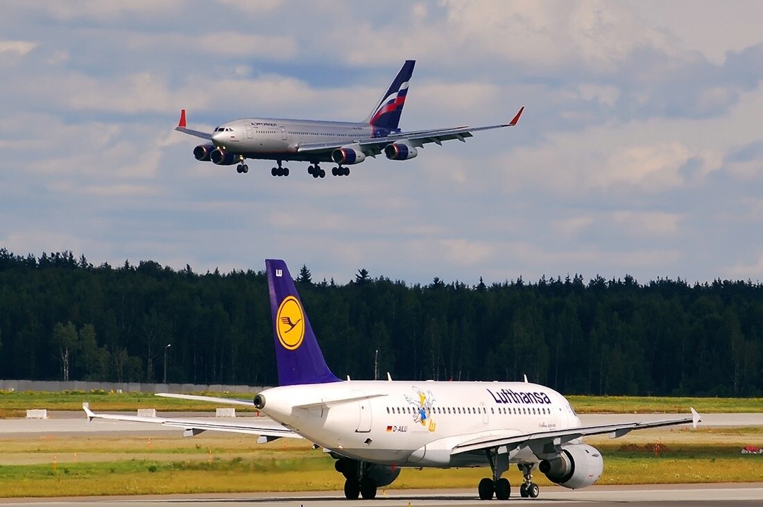 Российские авиакомпании будут меньше летать в европейские страны, а Lufthansa отменила 23 тысячи рейсов по всему миру. Источник: Прейхайм 