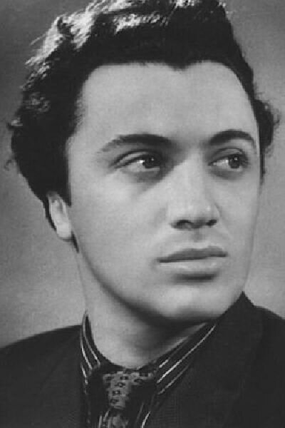 Режиссер Александр Алов