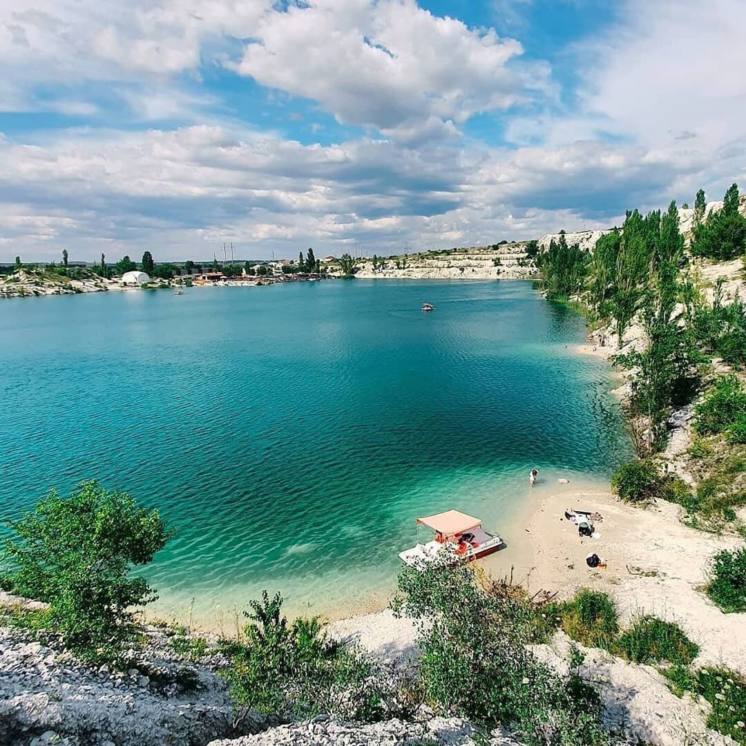 голубые озера в крыму