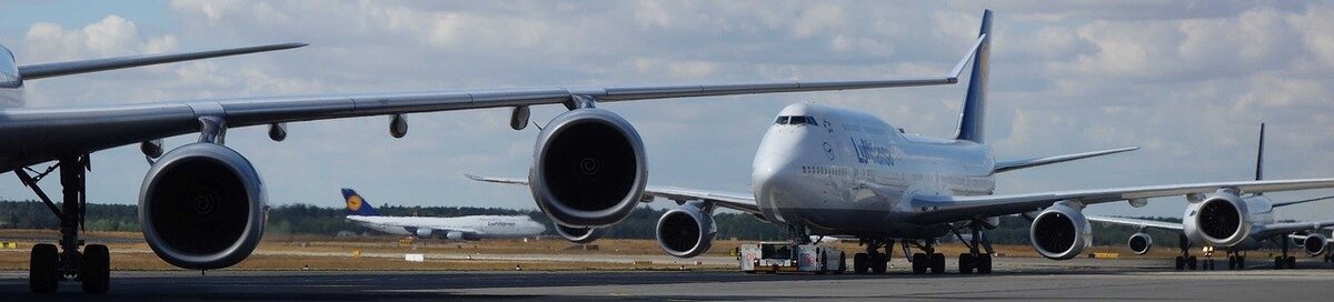 Самолет на старте