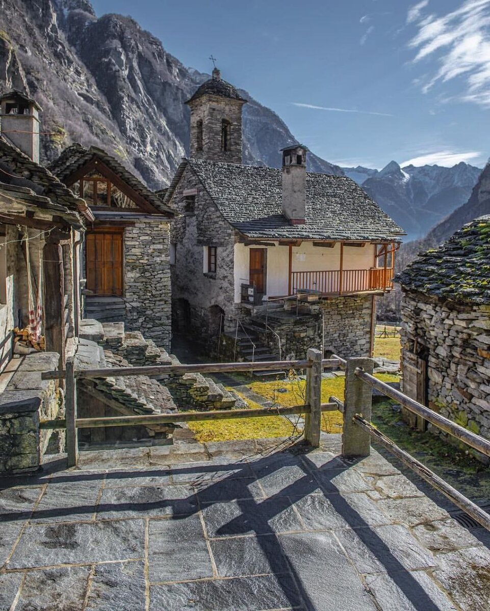 Красивые места мира: Швейцария 🇨🇭, Деревня Форольо (Foroglio village) |  Удивительный мир | Дзен