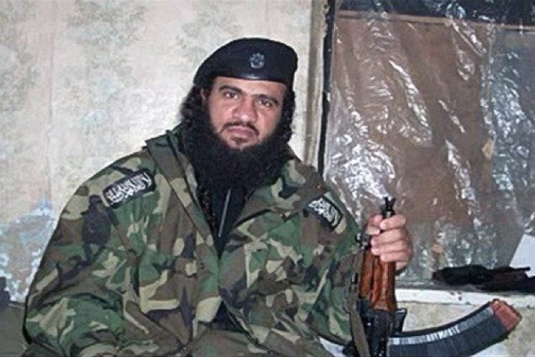 «Мое фото в кармане у каждого милиционера»
Ученик Усамы бен Ладена взрывал дома в России. Чтобы устранить его, понадобился секретный яд