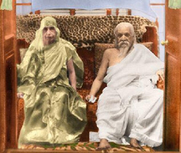 Рис.1.  Величайшие духовные деятели Шри Ауробиндо и Мать: 24 апреля 1950г. (последний совместный даршан – встреча с учениками). Шри Ауробиндо и Мать в период 1956–1969 гг. создали – интегральную йогу–II на основе «Нового Божественного ТВОРЕНИЯ» – «супраментального Мира Истины»