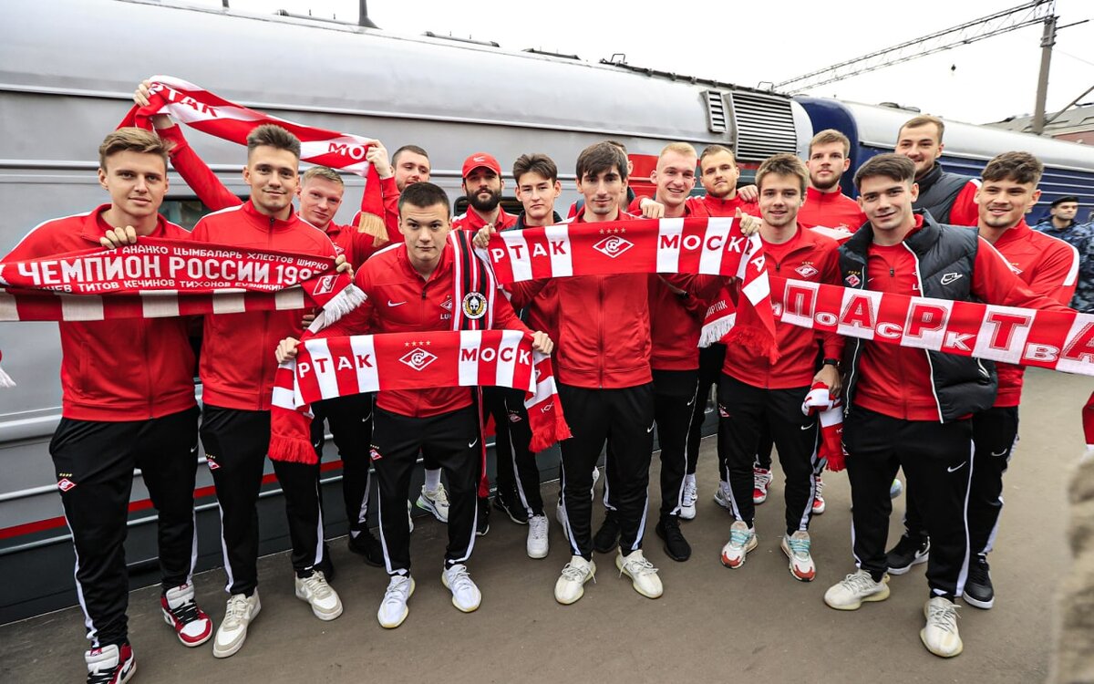 Игроки "Спартака" перед отъездом из Москвы в Ростов-на-Дону. Фото spartak.com