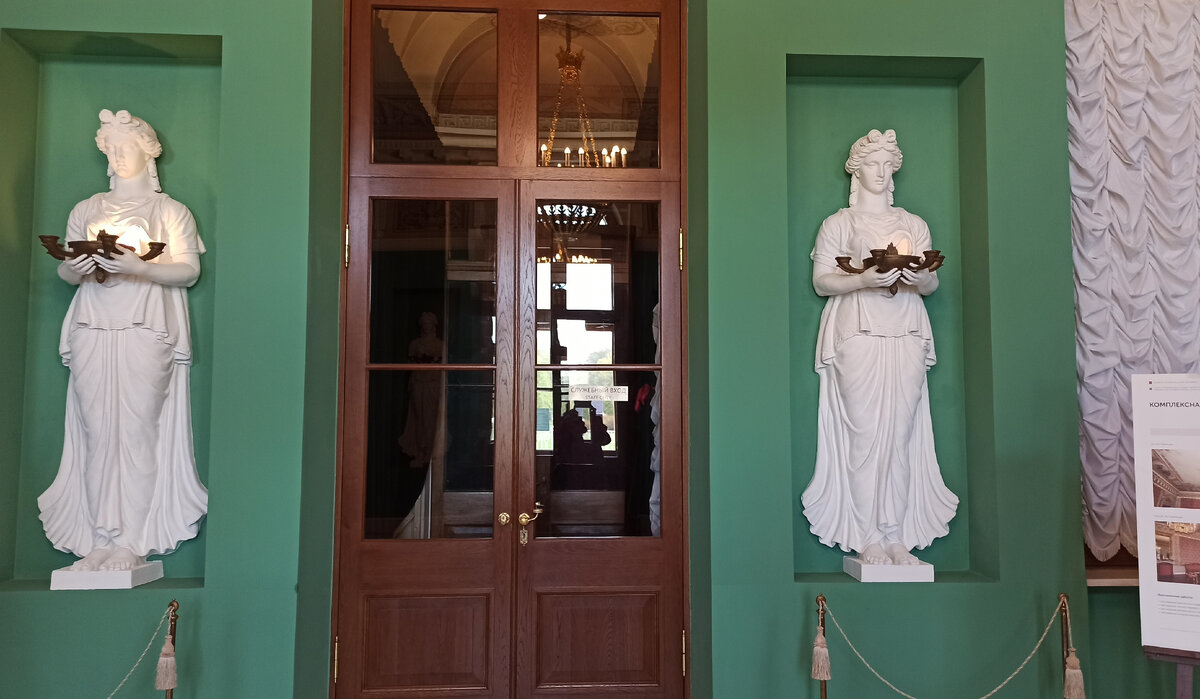 Передняя Елагина дворца